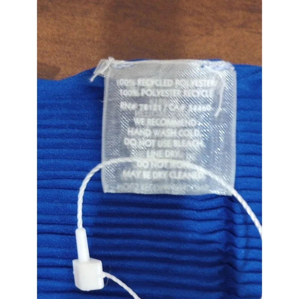 Eileen Fisher Royal Blue Pleated Scarf, NWT! $108